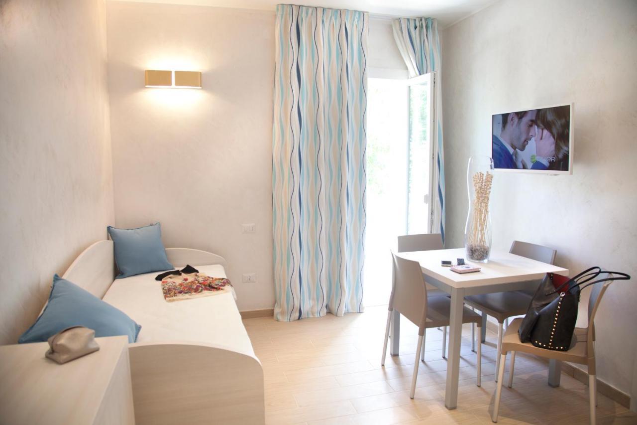 Marina Beach Suite Hotel Rimini Exterior photo