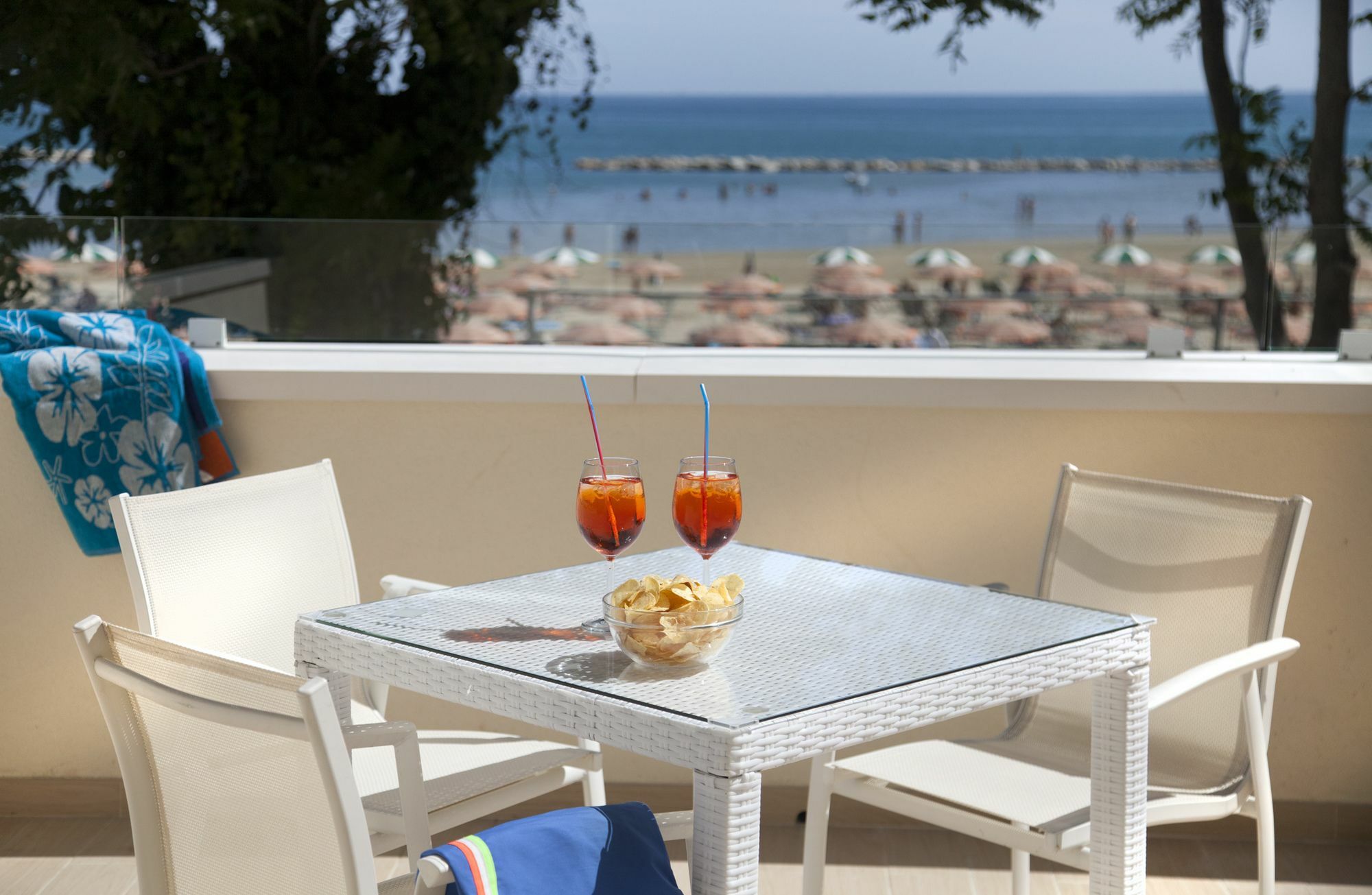 Marina Beach Suite Hotel Rimini Exterior photo
